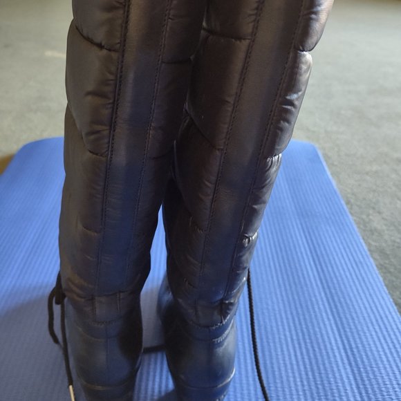 LIke new Rockport winter boots puffer high platform size 4.5 / 5 black - Picture 5 of 7